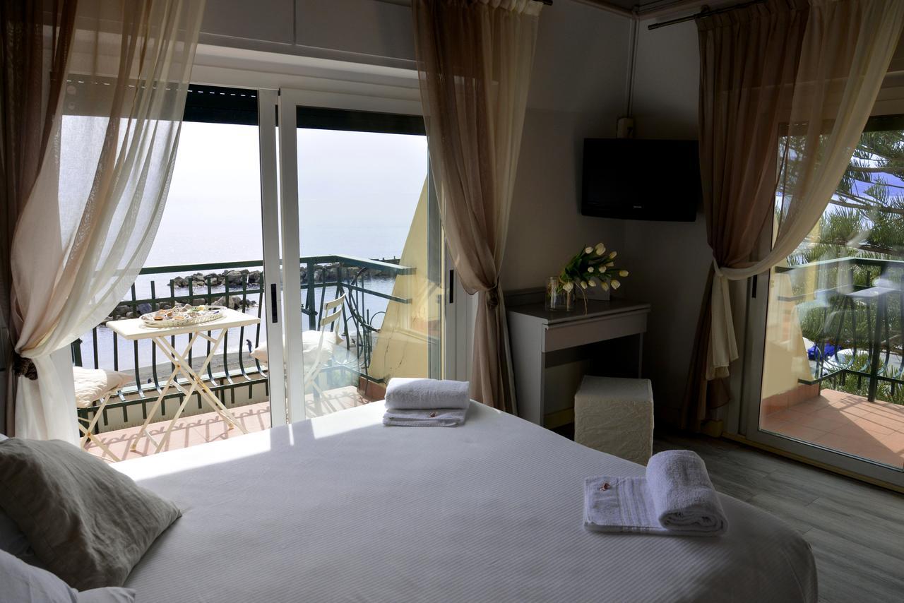 Hotel Zia Piera Chiavari Exterior photo